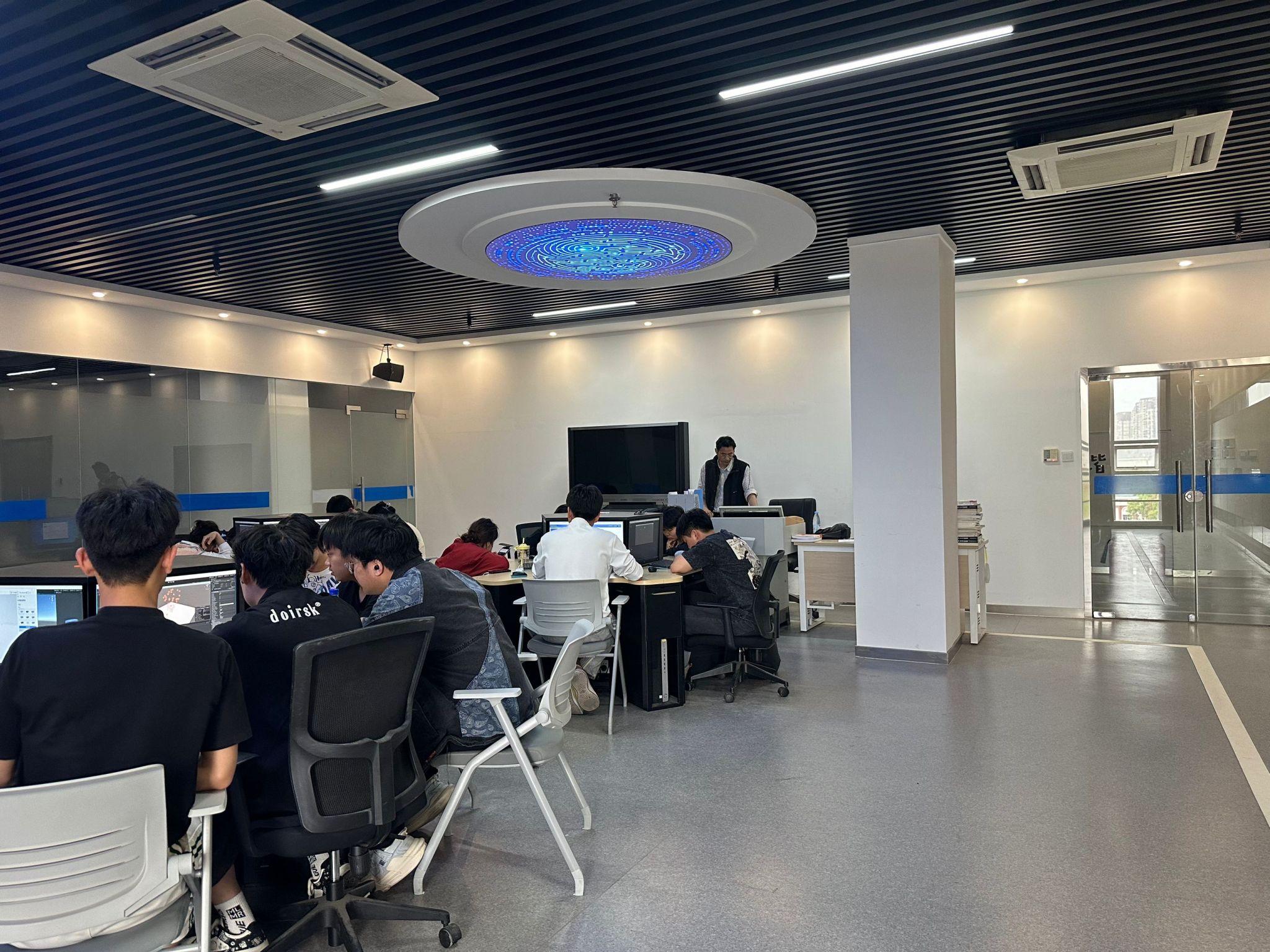 太阳集团tyc9728技能竞赛及科技创新节系列活动
