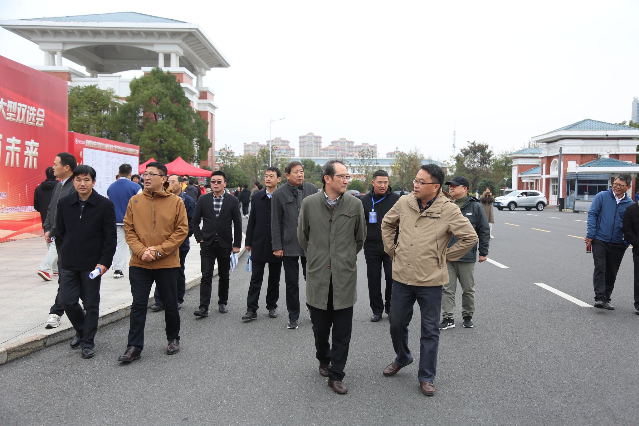 太阳集团tyc9728举办2024届毕业生秋季校园大型双选会